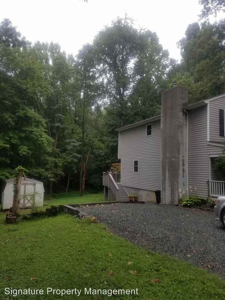 38 Redbud Dr - Photo 3 of 17