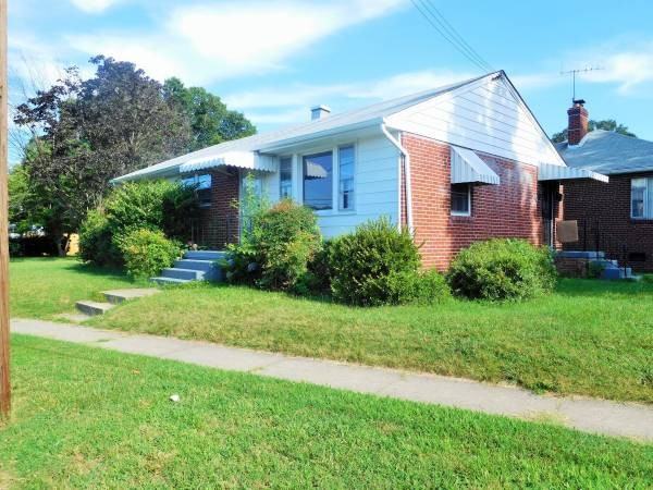 2217 Northumberland Ave - Photo 2 of 7