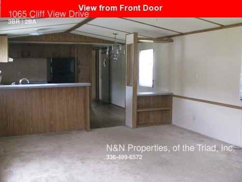 1065 Cliff View Dr - Photo 2 of 35