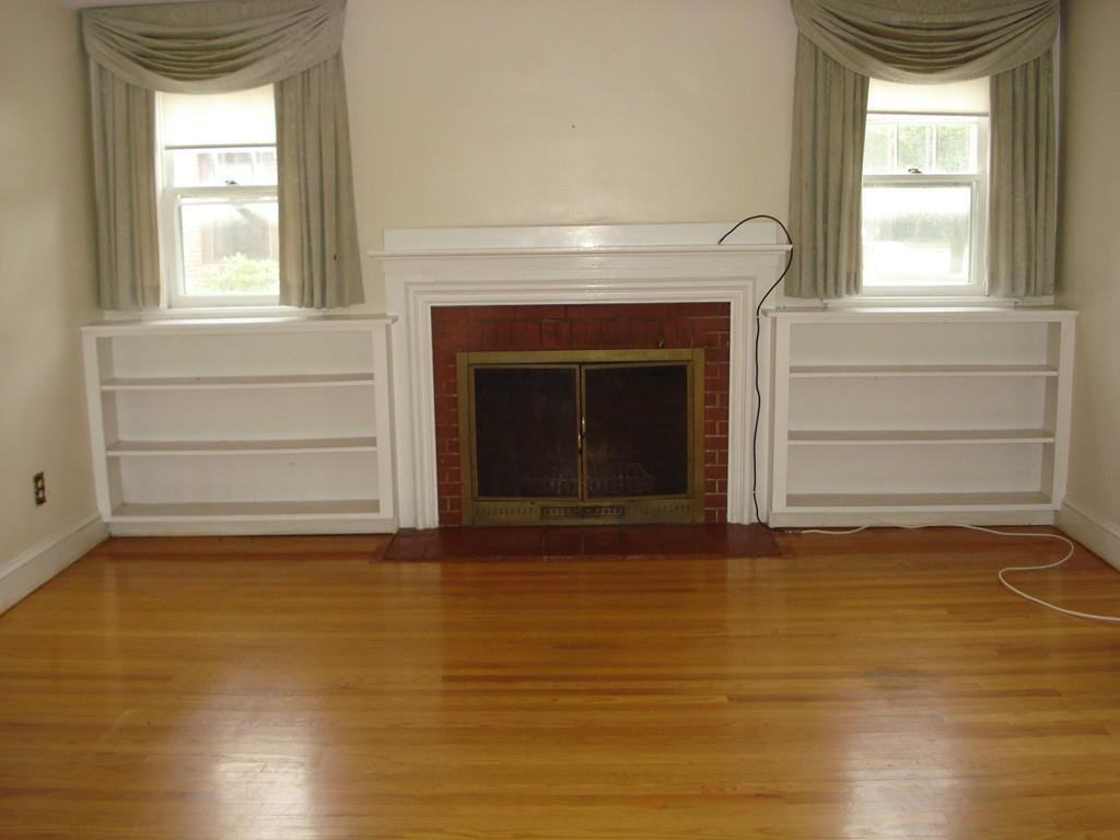 44 Albert St - Photo 2 of 11