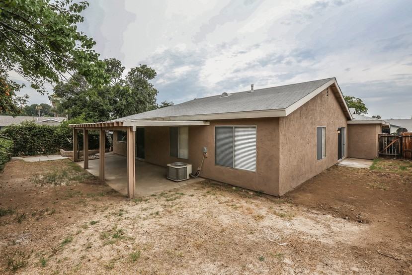 6998 New Mexico Dr - Photo 3 of 14
