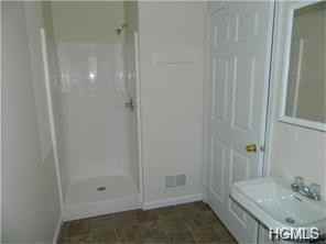 7 Path Way - Photo 2 of 18