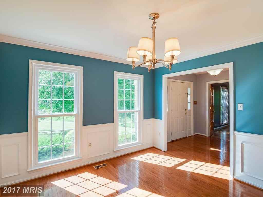 368 Eustace Rd - Photo 3 of 30