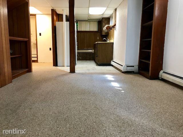 811 S Union St - Photo 2 of 12