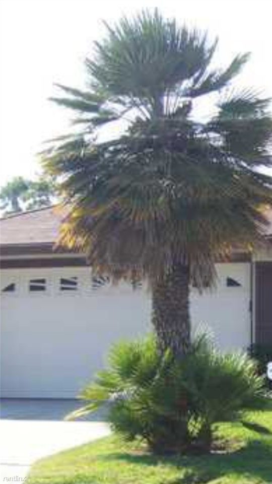 1501 Frazee Rd - Photo 2 of 2