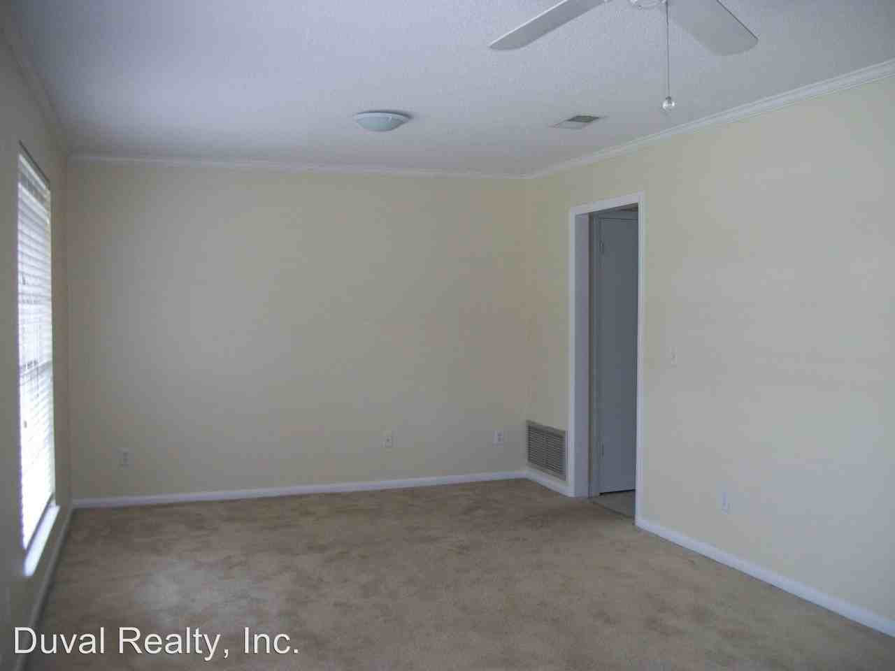 8820 Osprey Ln - Photo 2 of 39