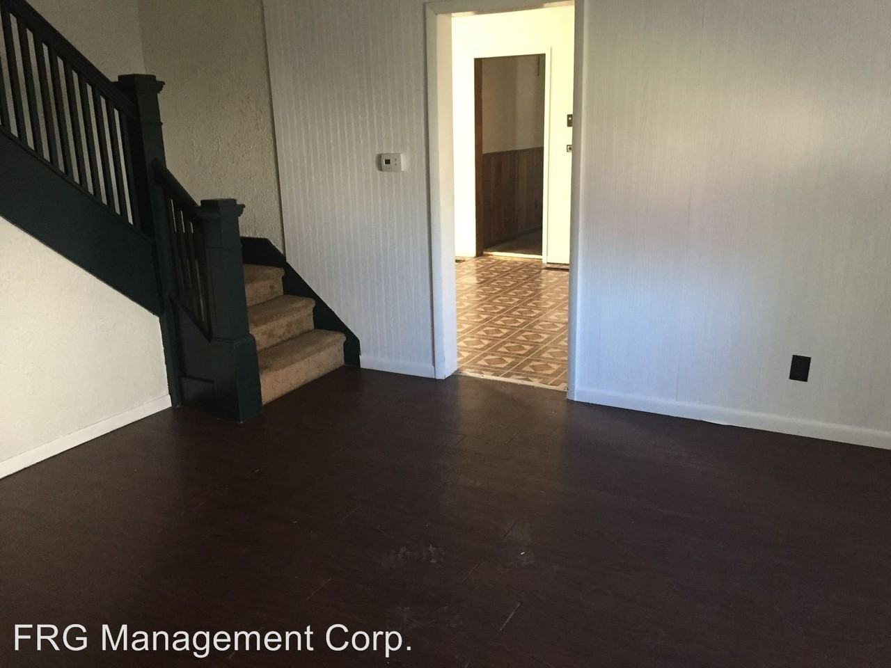 1609 Rush St - Photo 2 of 12