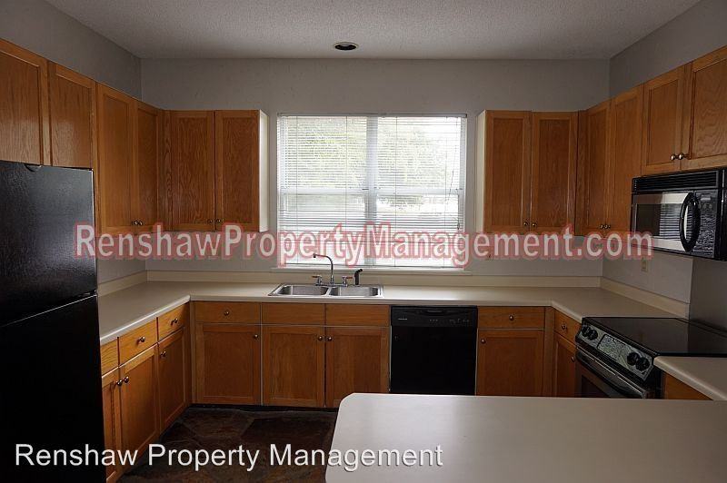 746 Walnut Woods Cove N - Photo 2 of 14