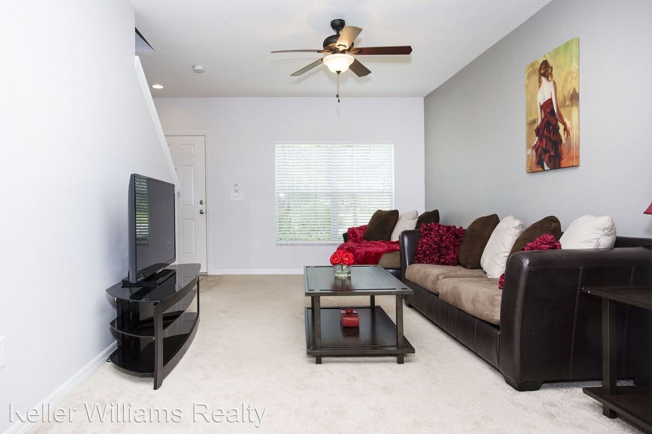 15816 Fishhawk View Dr - Photo 2 of 20