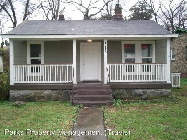 1239 1st Ave S - Photo 2 of 18