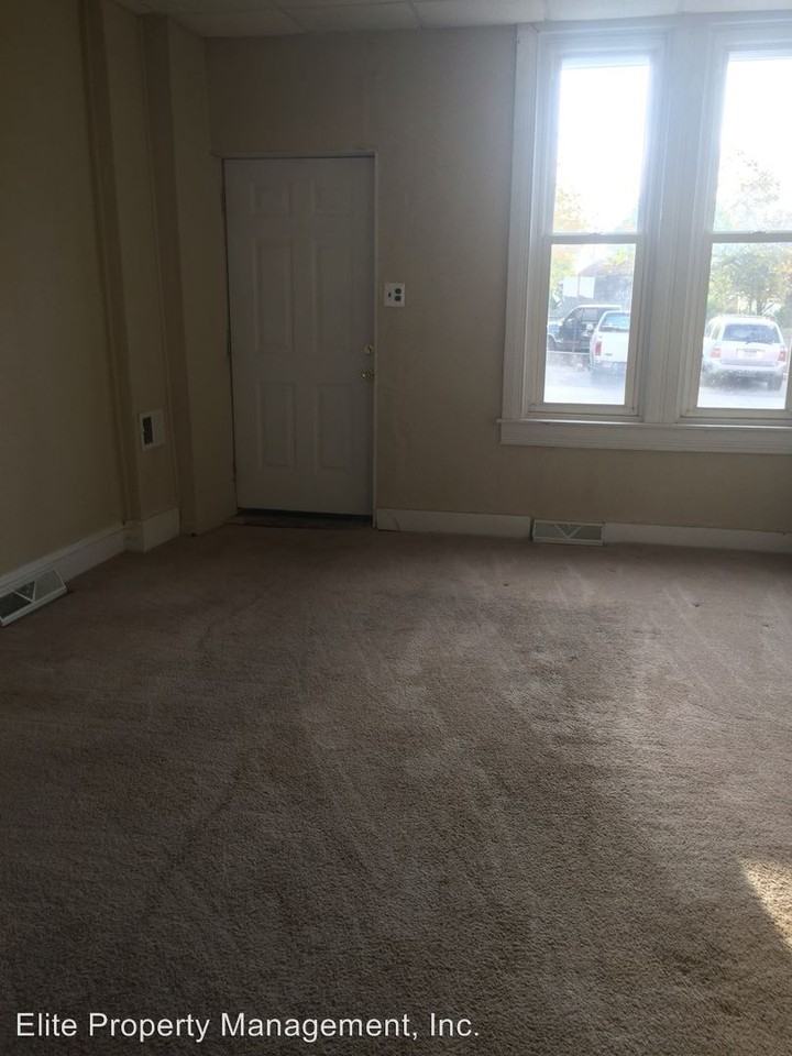 811 S Beaver St - Photo 2 of 16