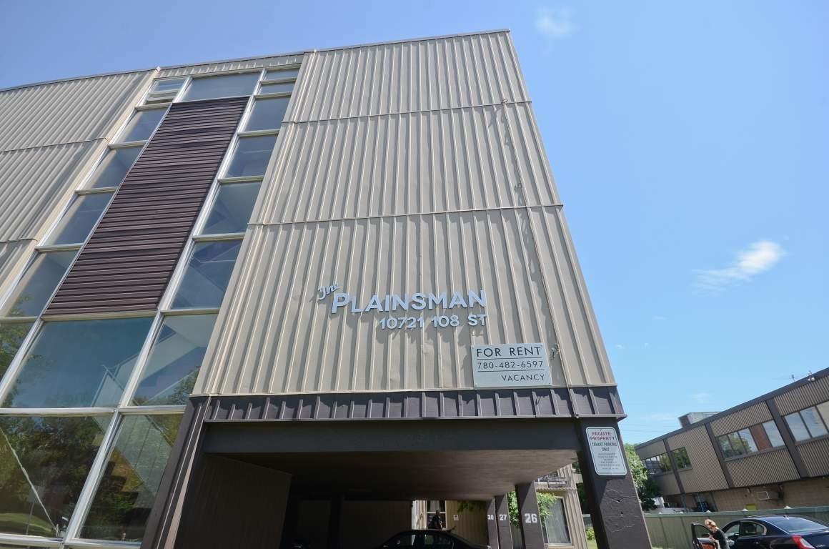 Plainsman Apartments - Photo 2 of 8