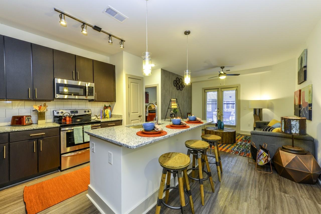 Accent Waterworks - Photo 2 of 21