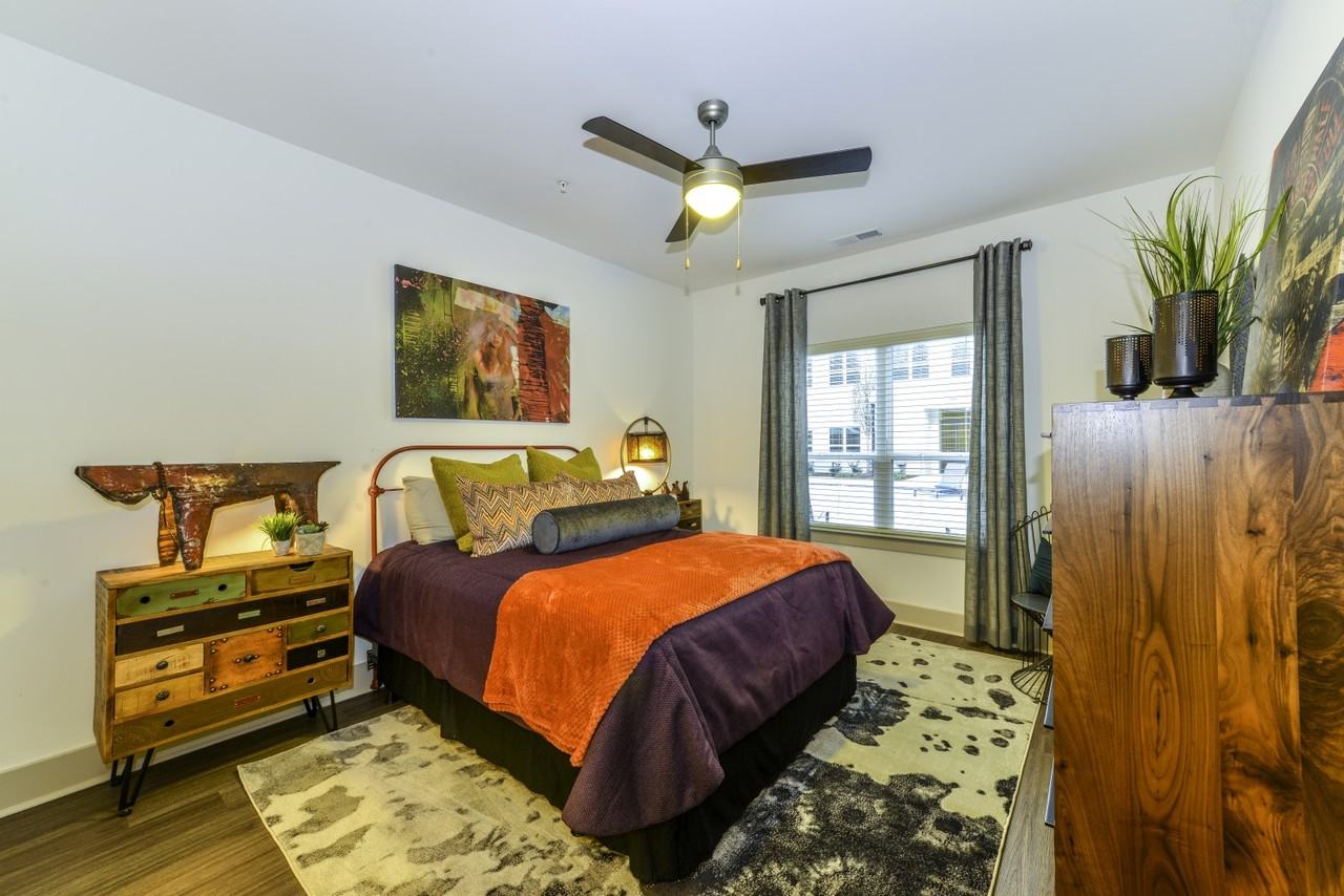 Accent Waterworks - Photo 3 of 21