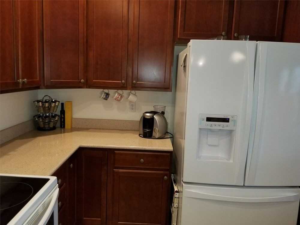 6231 Maple Glen Dr - Photo 3 of 28