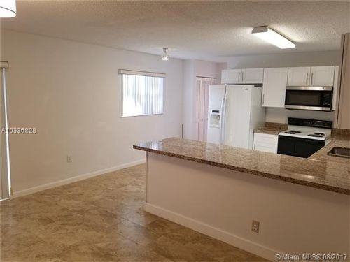 90 NW 110th Ave - Photo 3 of 4