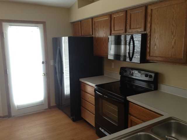 8662 Cadet Dr S - Photo 2 of 15