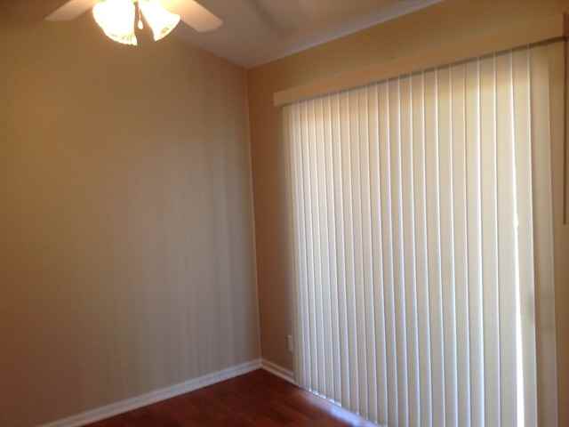 10709 Kelsey Dr - Photo 3 of 10