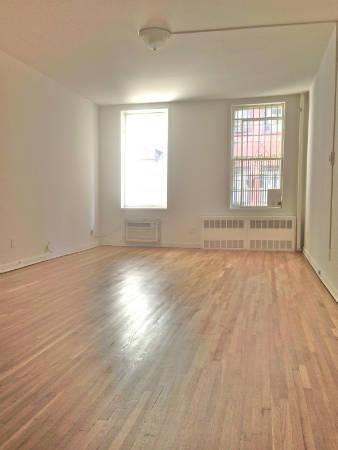 19 E 21st St #6C