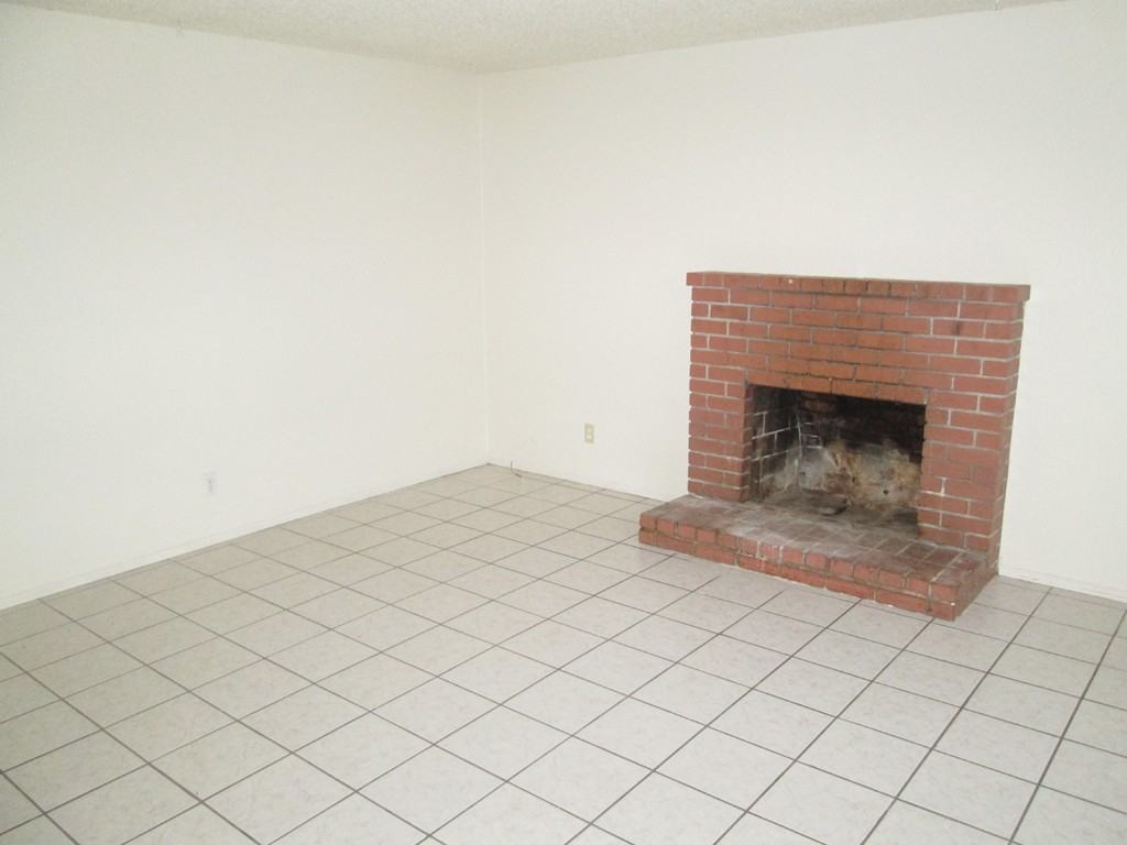 80 Olmstead Dr - Photo 2 of 5