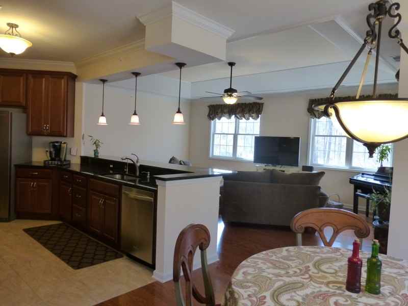 96 Zachary Way - Photo 3 of 24