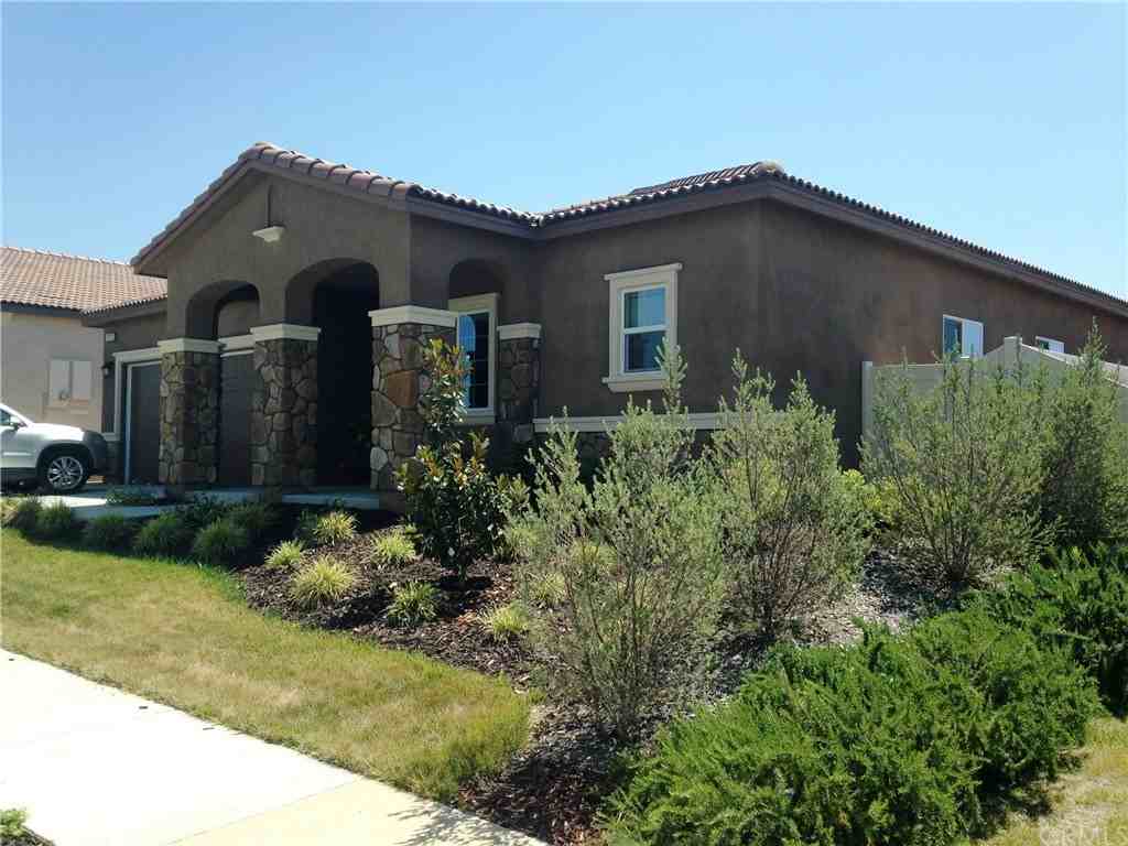 1225 Heritage Dr - Photo 2 of 21