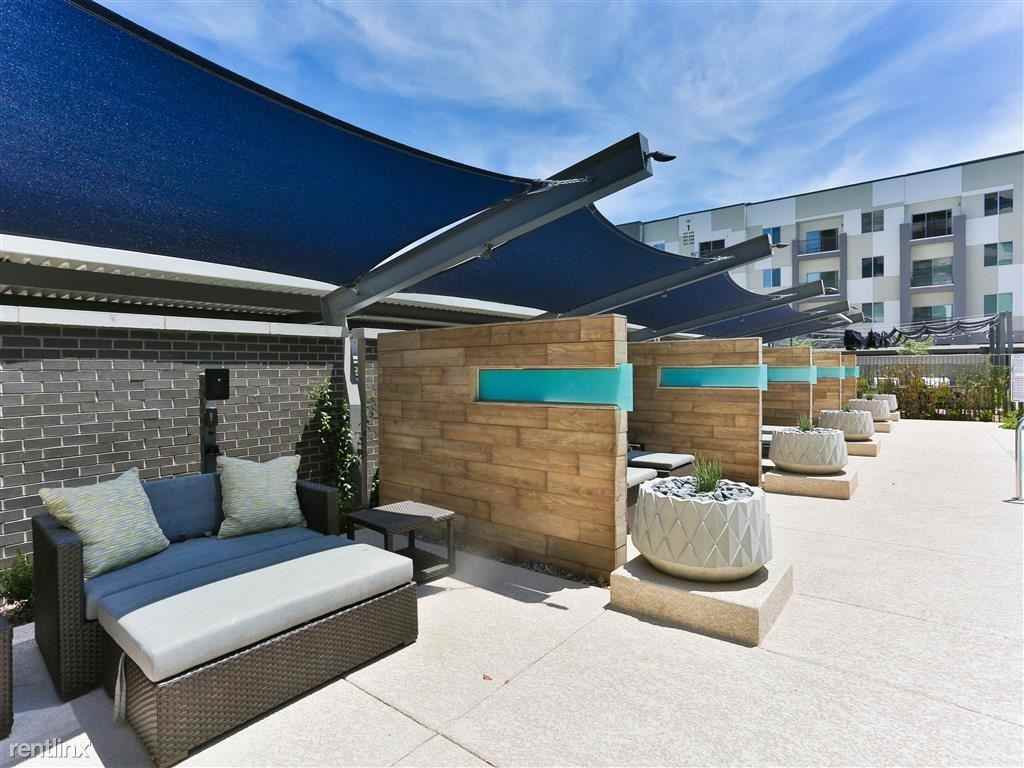 Brand new in the heart of the city - Photo 2 of 10