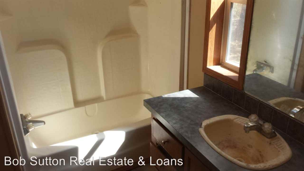 75 Rosemary Ln - Photo 3 of 4