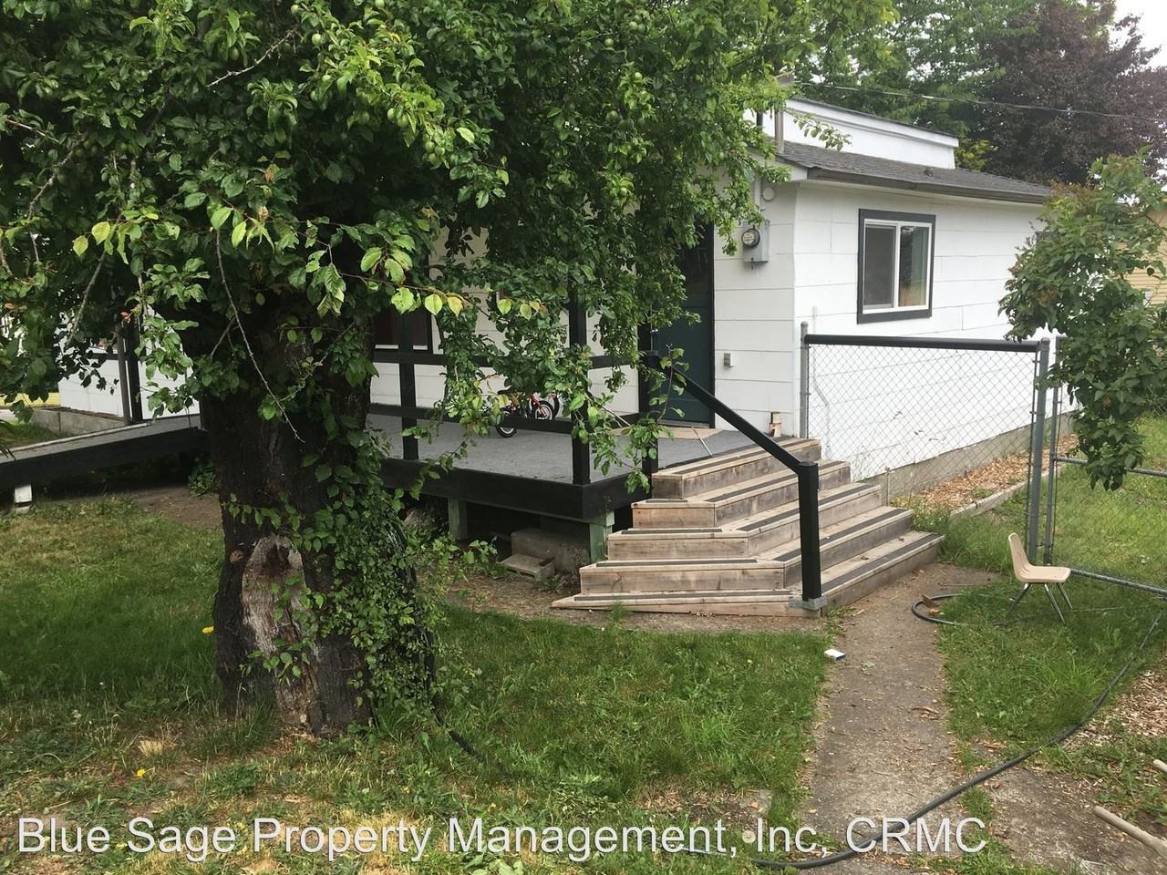 603 E 10th St - Photo 2 of 13