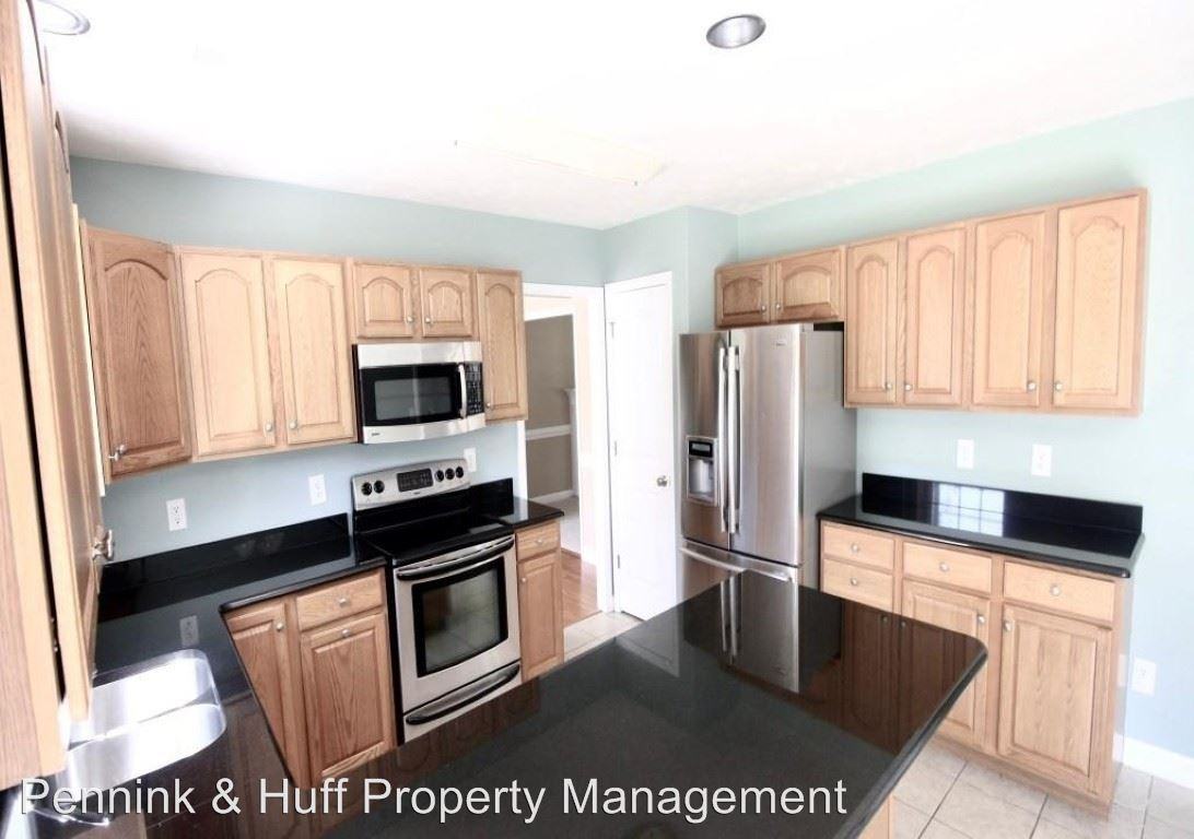 117 Canterbury Rd - Photo 3 of 10