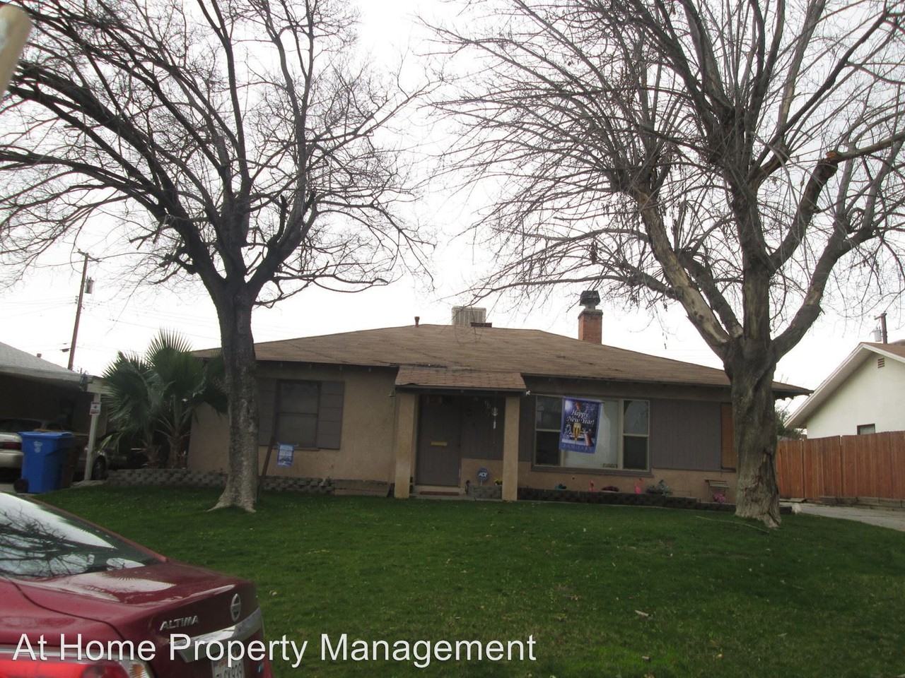 34 La Mesa Dr - Photo 2 of 6