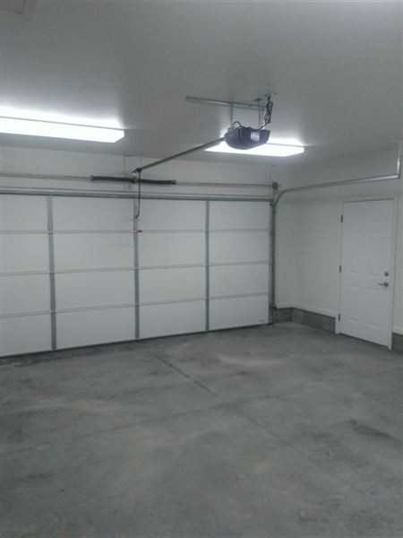 South Saginaw Homes - Photo 3 of 10