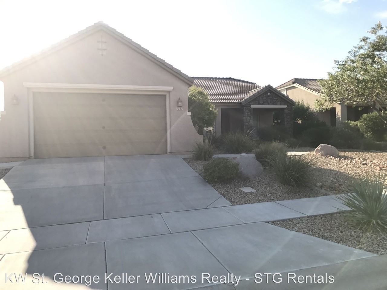 1137 N Crown King Ave - Photo 2 of 23