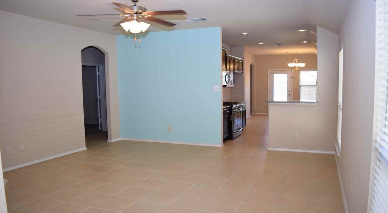 9916 Pronghorn Rd - Photo 3 of 14