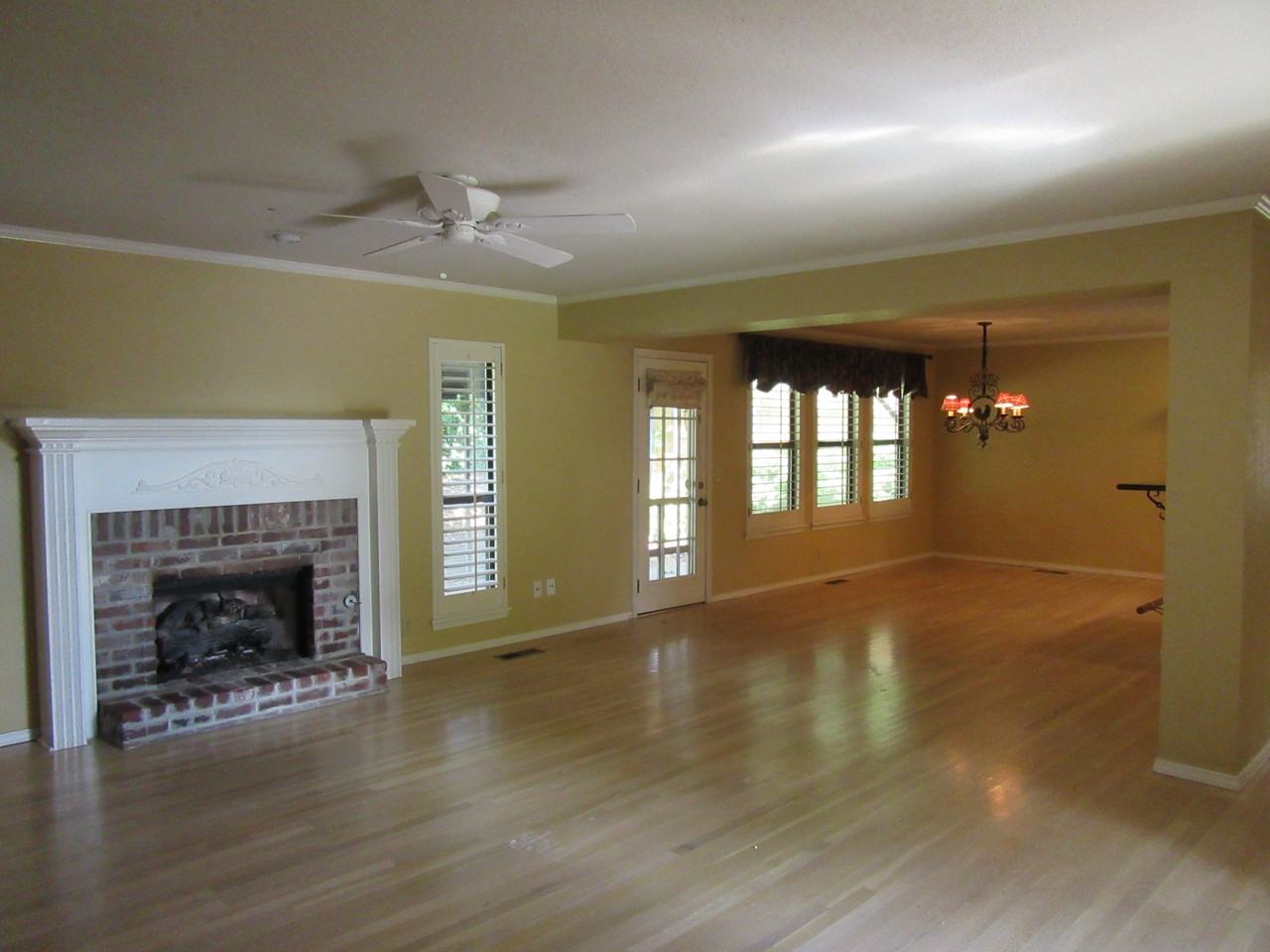 6524 S 66th E Ave - Photo 2 of 17