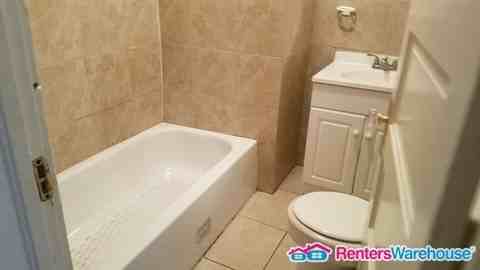 2801 Waverly Way - Photo 2 of 3