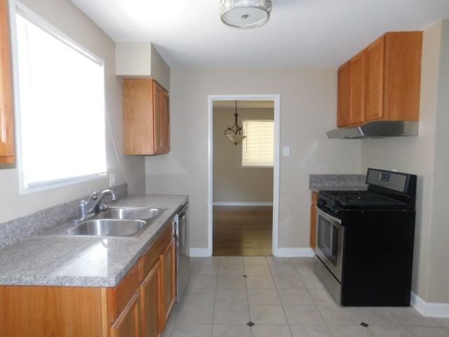 518 McDermitt Rd - Photo 2 of 14