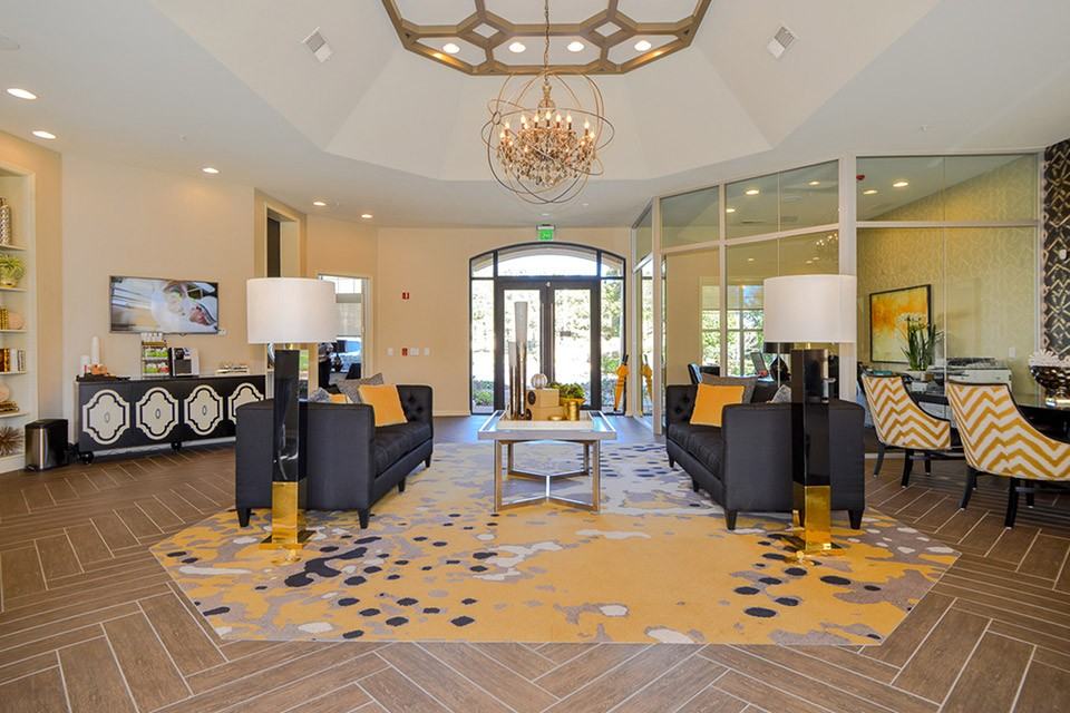 The Ascent at Windward - Photo 2 of 12