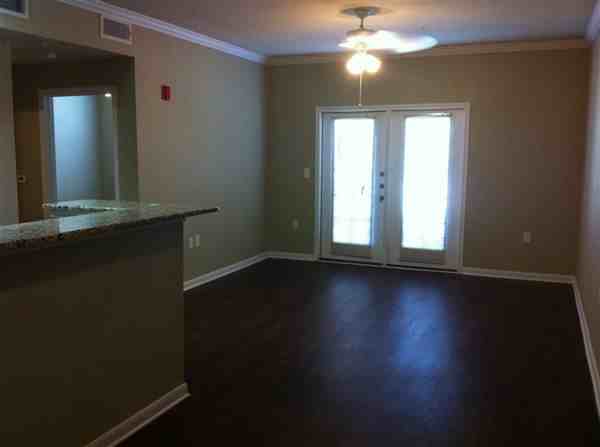 Oakland Hills Apartments - Photo 3 of 12