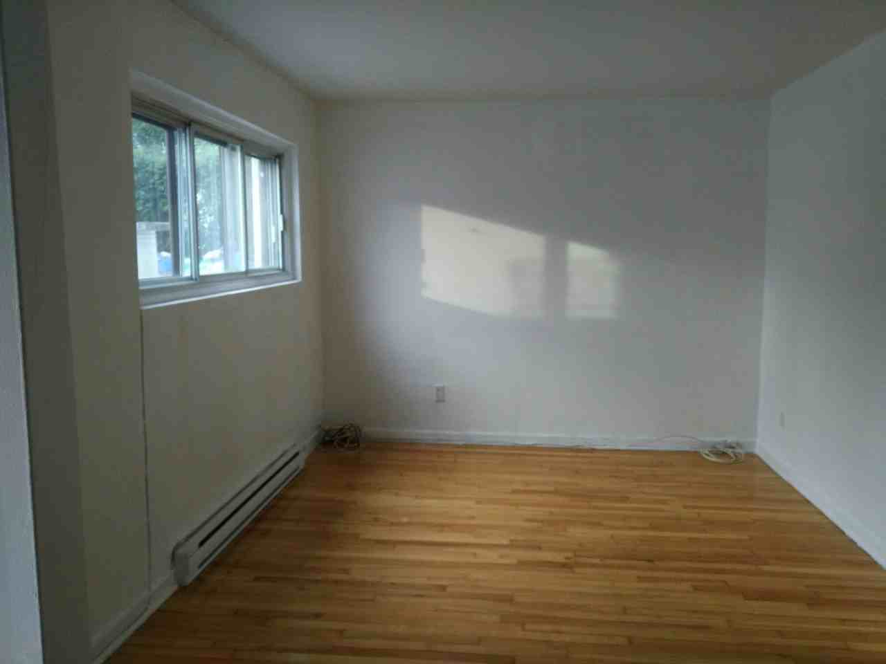 4630 Rue Bourdages - Photo 2 of 7