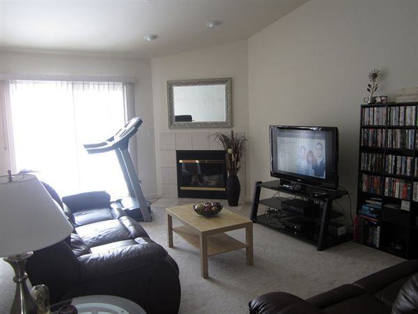 29151 Cherry Oak Drive - Photo 2 of 8