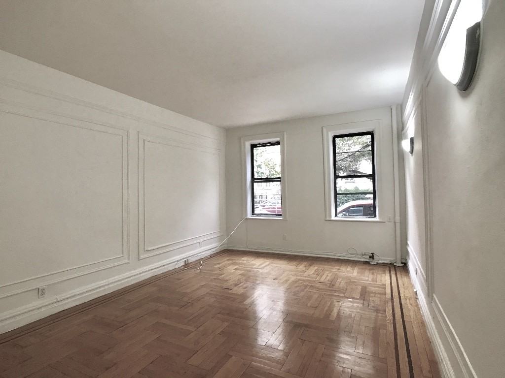 282 Cabrini Blvd #1D