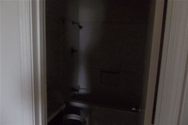 900 Apple Drive - Photo 2 of 7