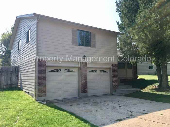 8034 W Ontario Pl - Photo 3 of 21