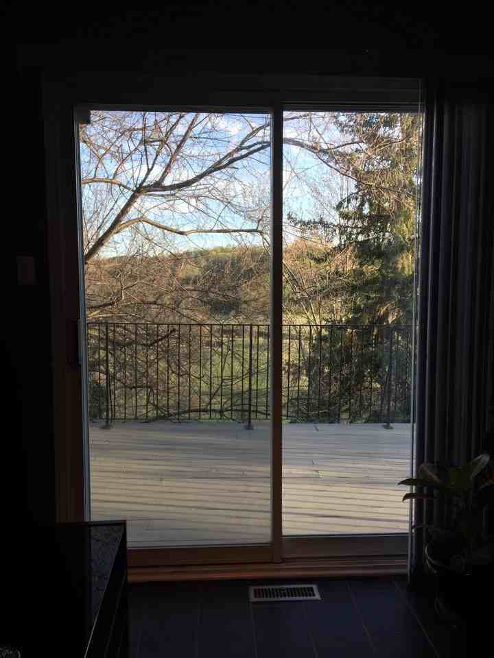 21 Earls Court - Photo 3 of 10