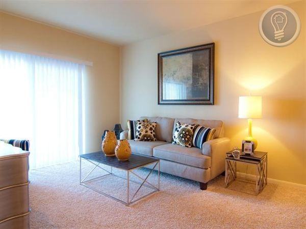 W. Howard - Photo 2 of 8