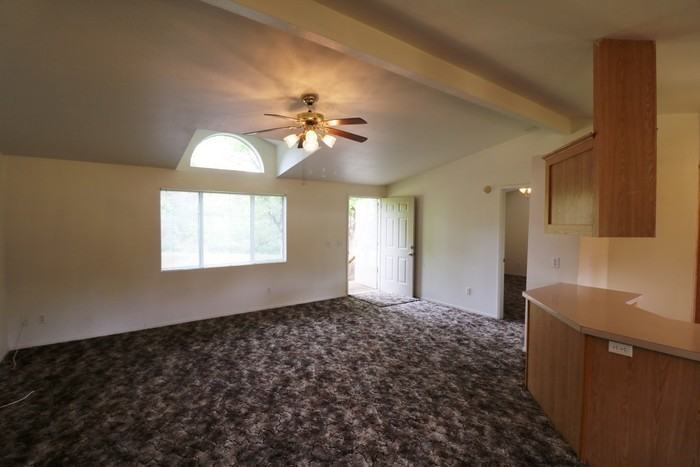 5370 Hopekay Ln - Photo 3 of 21