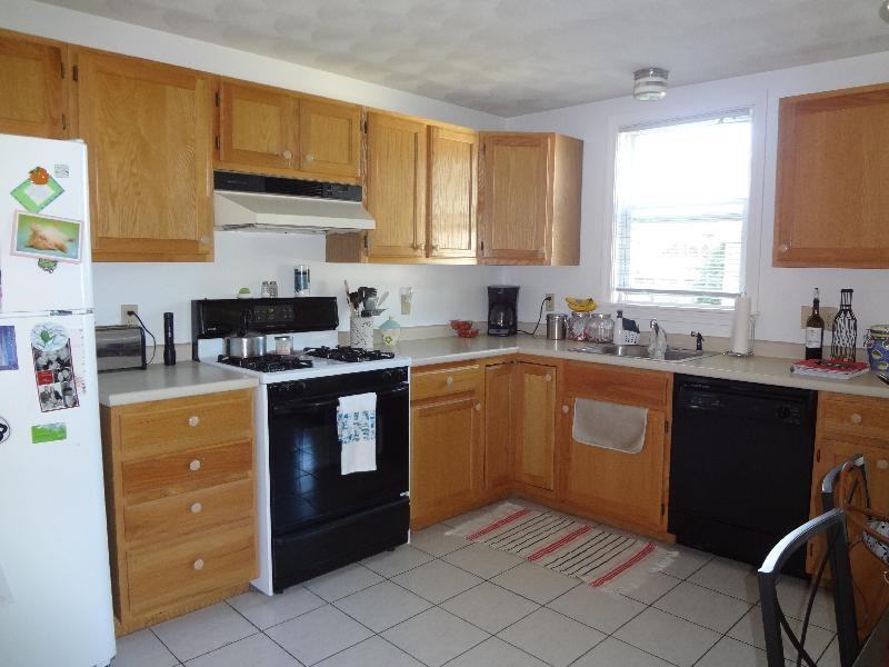 62 Cutter St #1 - Photo 2 of 4