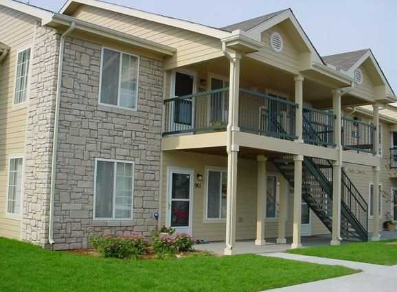 Northrock Apartments & Townhomes - Photo 3 of 9