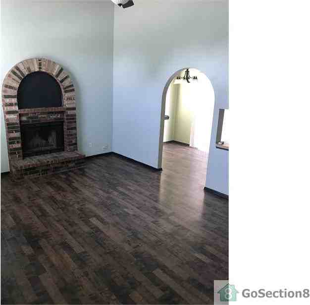 9244 Sorbonne Dr - Photo 3 of 6